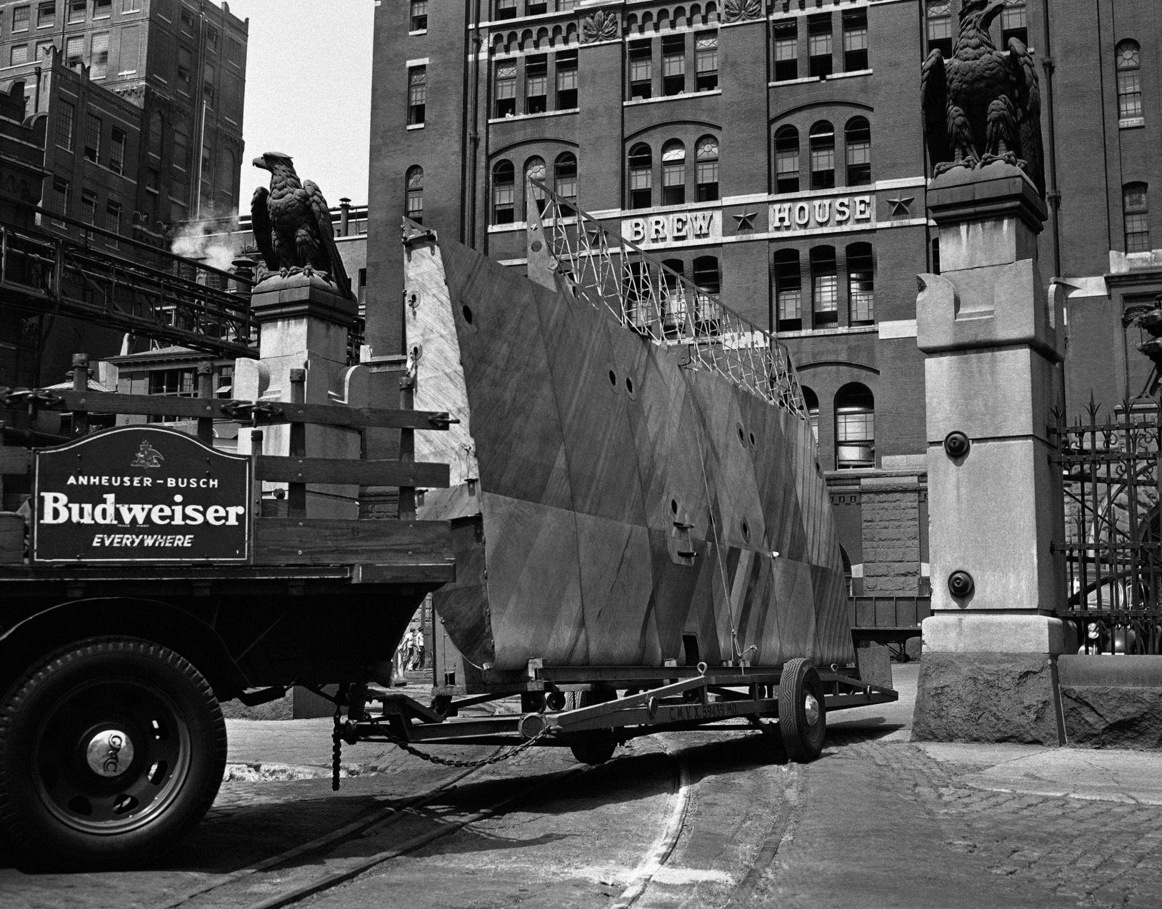 1943: Aviation: Anheuser-Busch